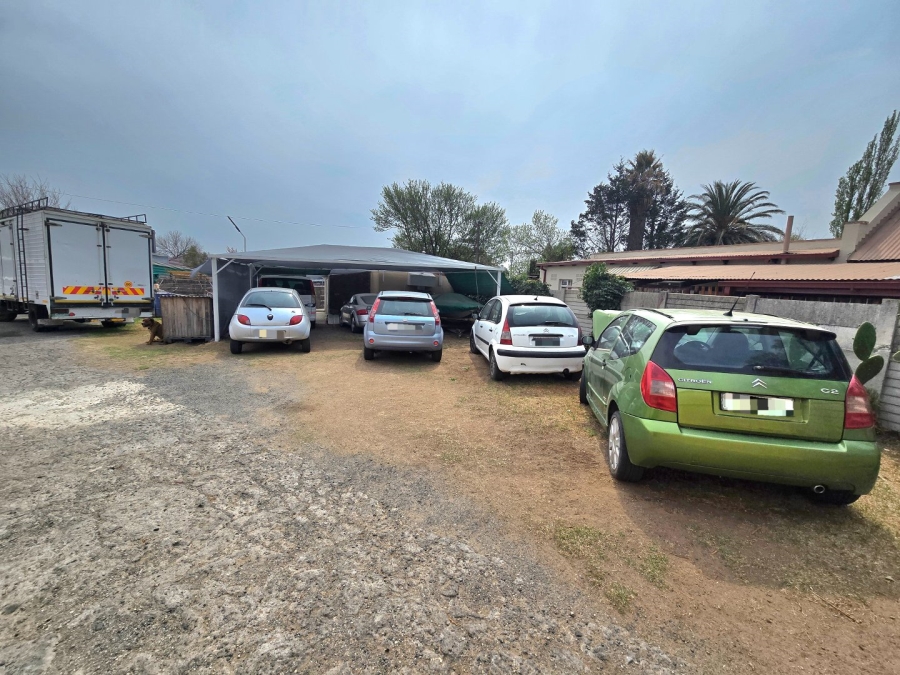 5 Bedroom Property for Sale in Bethlehem Free State